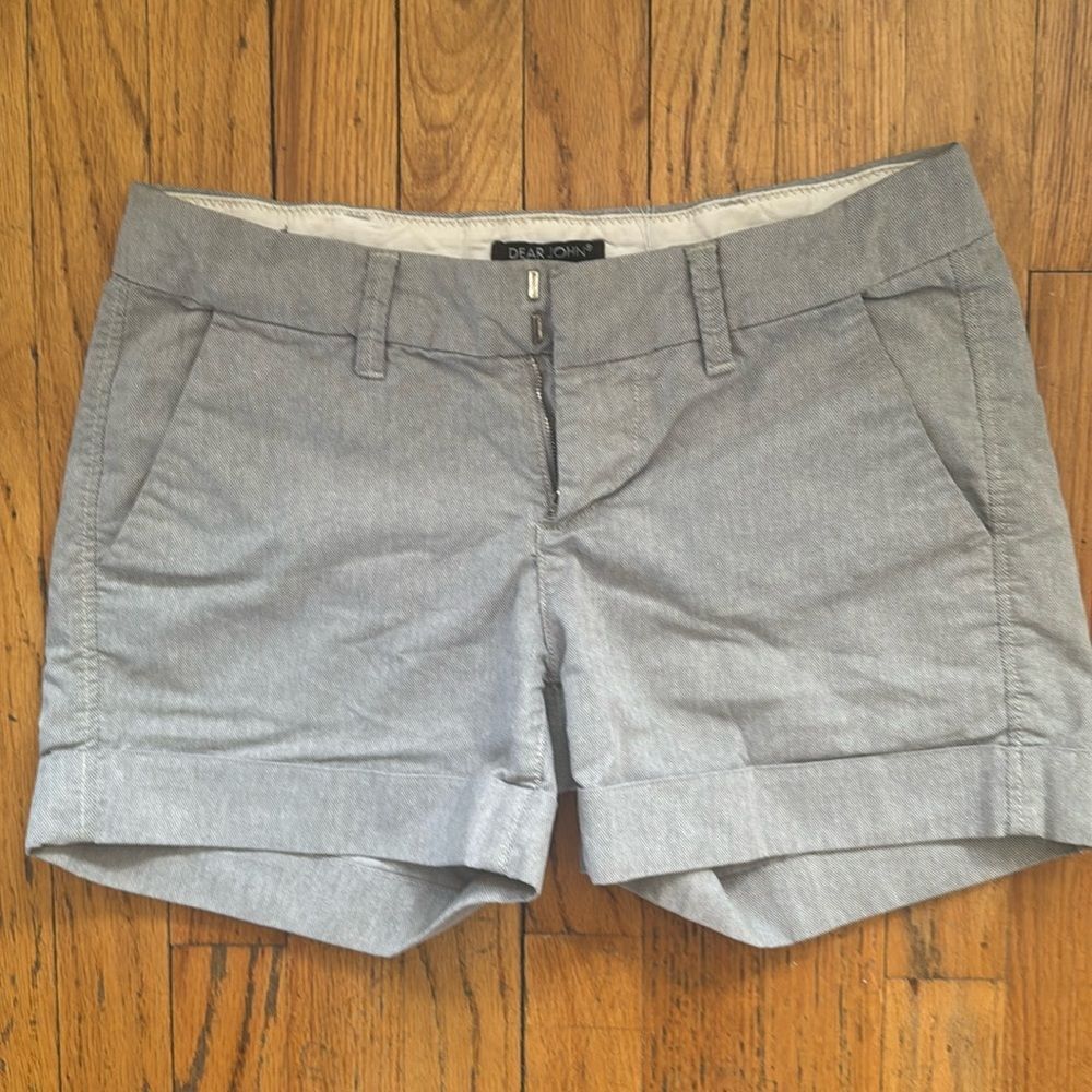 Women’s Dear John size 27 light gray shorts